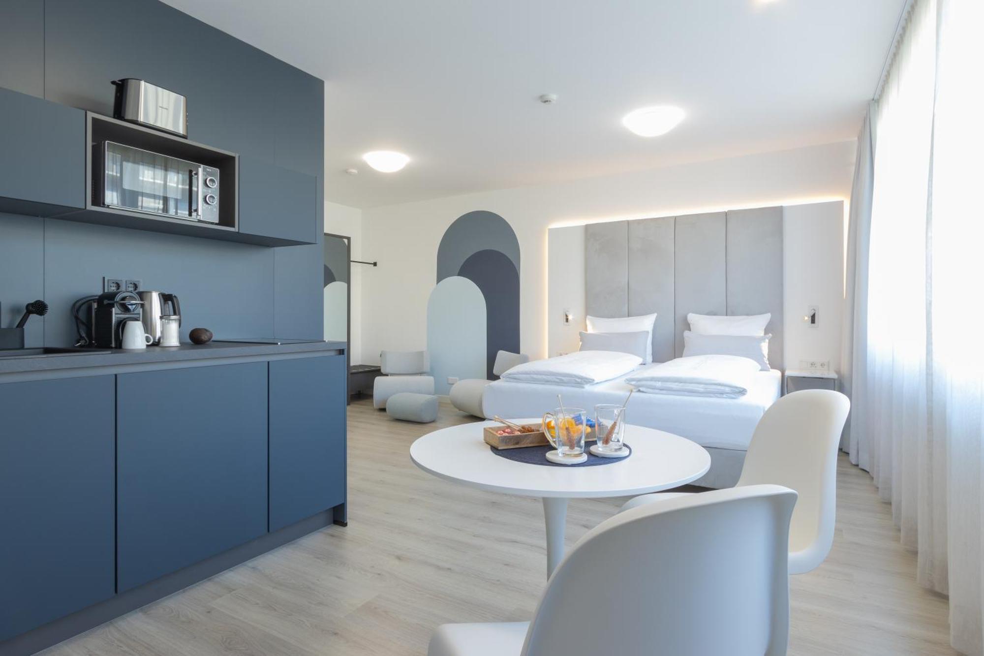 Zzzpace Smart-Hotel Крефельд Экстерьер фото